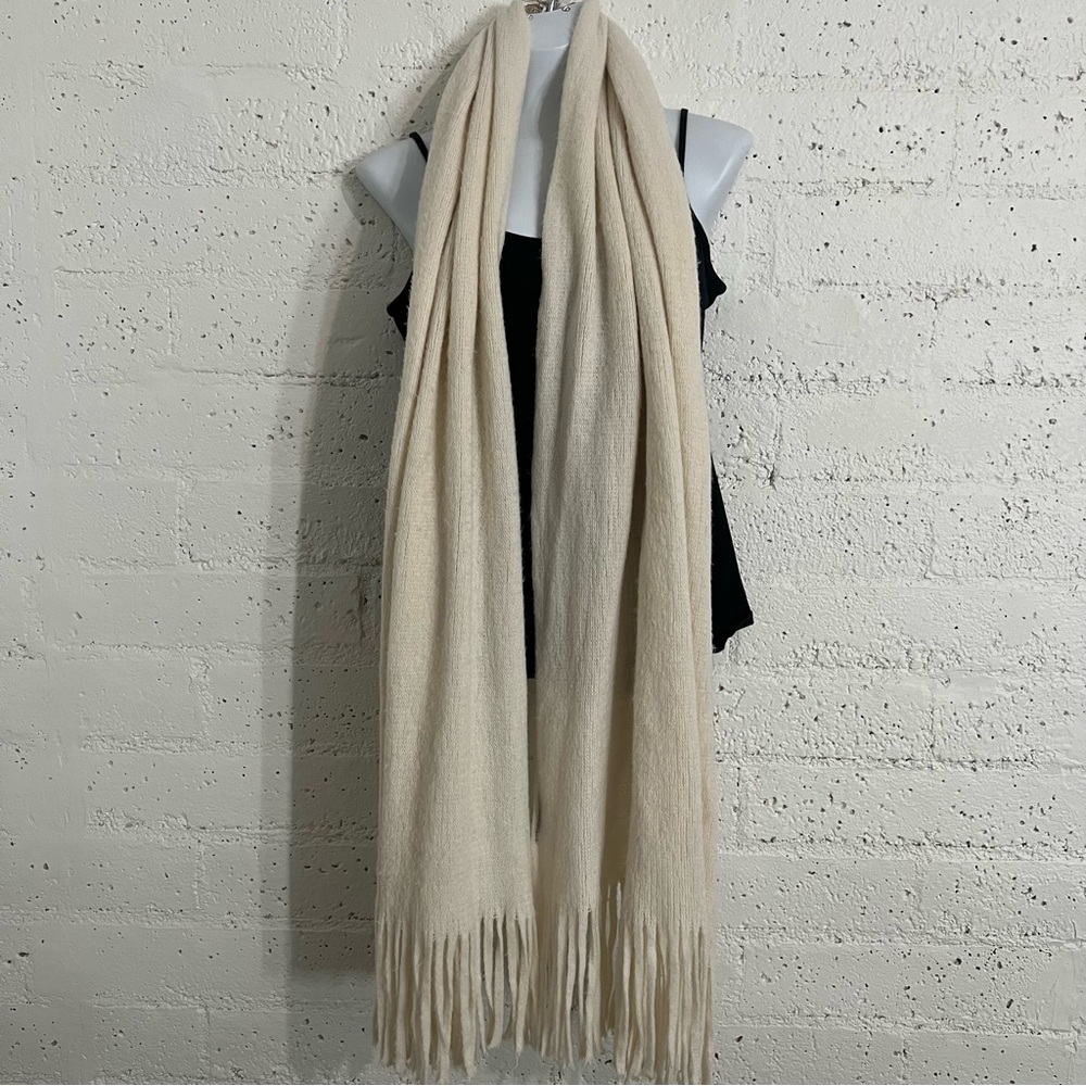 Steve Madden Womens Scarf One Ivory Size Fringe Knit I3